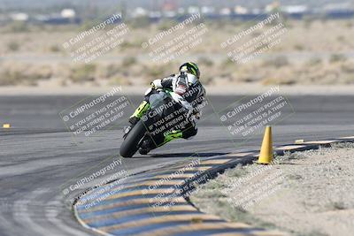 media/Dec-01-2025-Moto Forza (Mon) [[2daa91e15f]]/1-Advanced Group/Session 2 Turn 11 Backside/